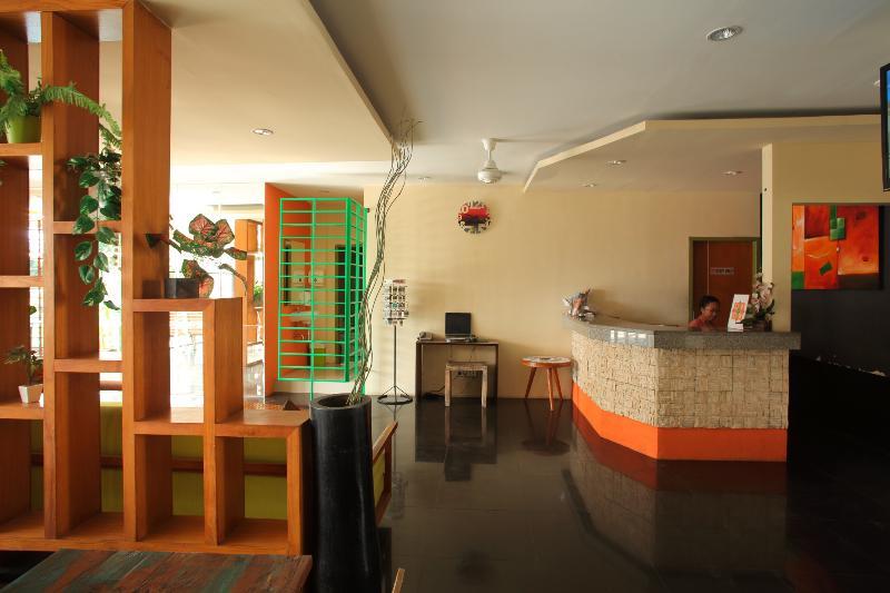 Spazzio Bali Hotel Kuta  Exterior photo